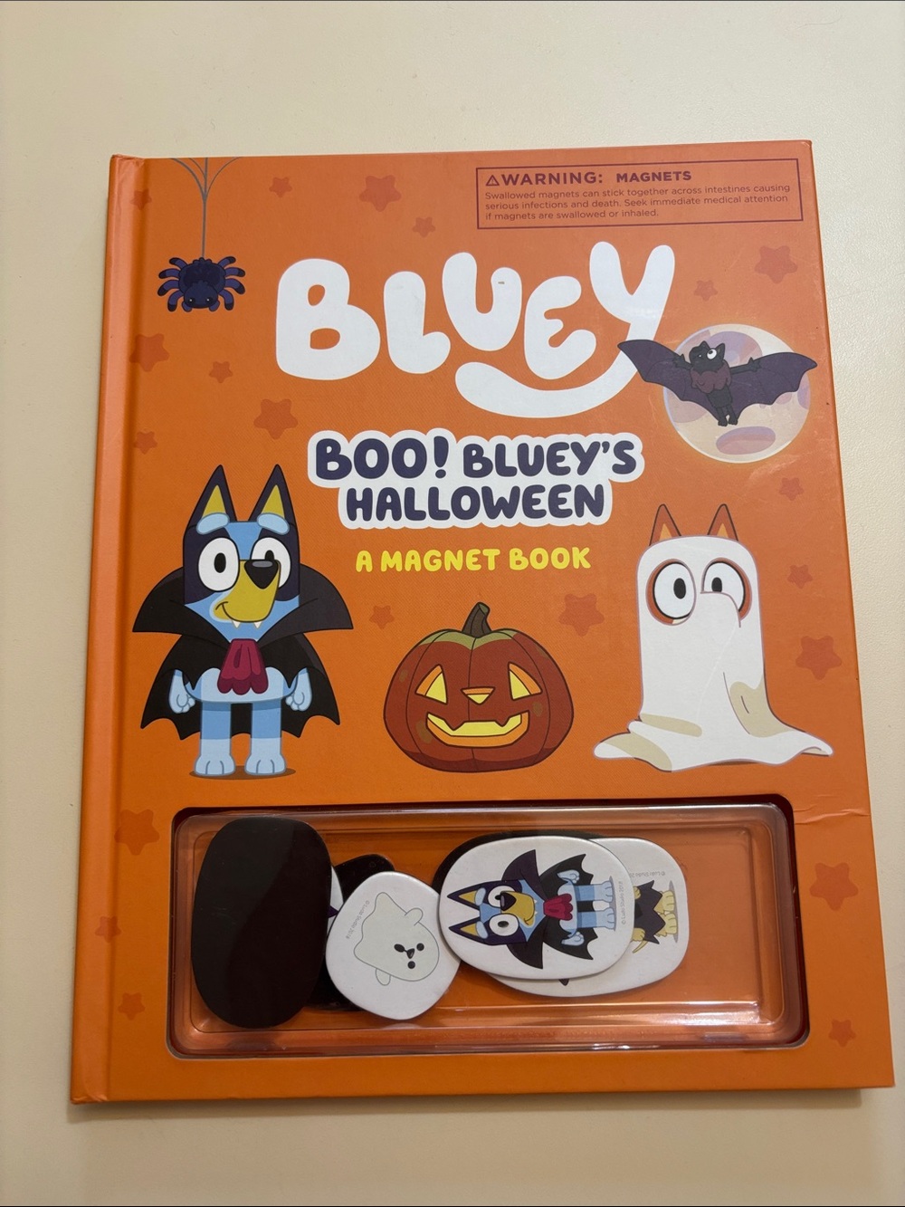 Bluey Boo! Bluey's Halloween - Orange Magnet Book